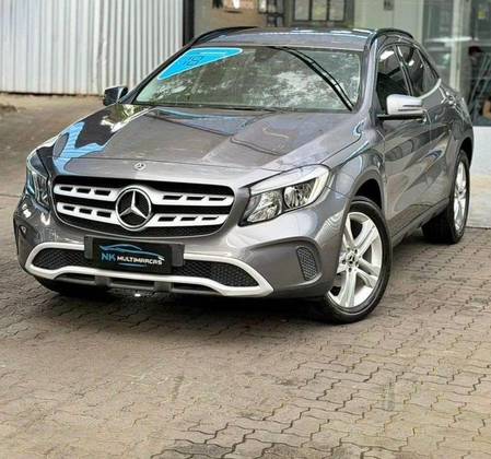 MERCEDES-BENZ GLA 200 1.6 CGI FLEX STYLE 7G-DCT